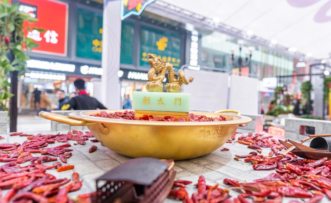 在香港，吃正宗重慶火鍋是一種什么體驗(yàn)？